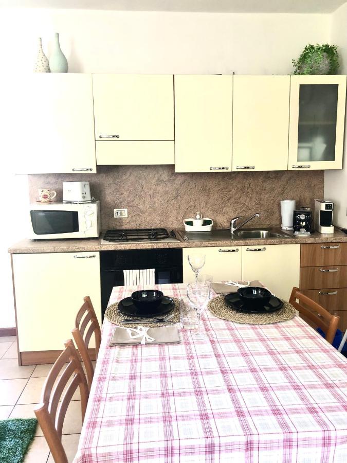 Apartamento Casa Nonna Elide Besozzo Exterior foto